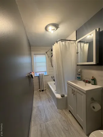 $925,000 | 686 East 239th Street | Wakefield