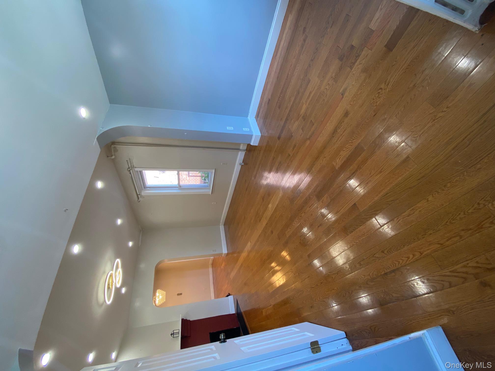 686 East 239th Street Bronx, NY 10470 - Photo 3 of 30 a view of livingroom