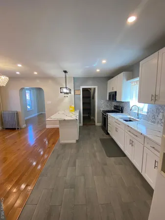 $925,000 | 686 East 239th Street | Wakefield