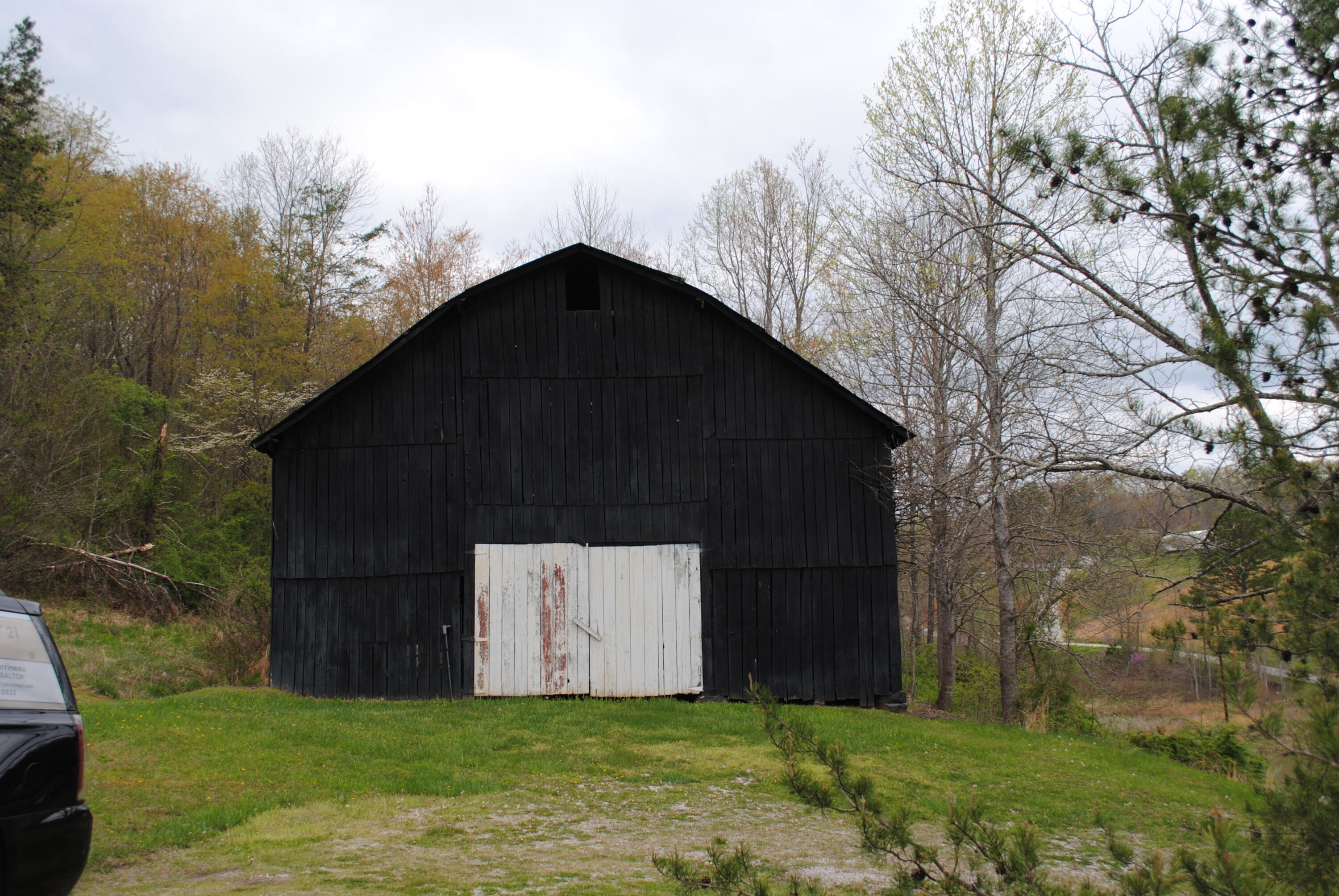 9999 Bowling Branch Road London, KY 40741 - Photo 17 of 49 DSC_0091