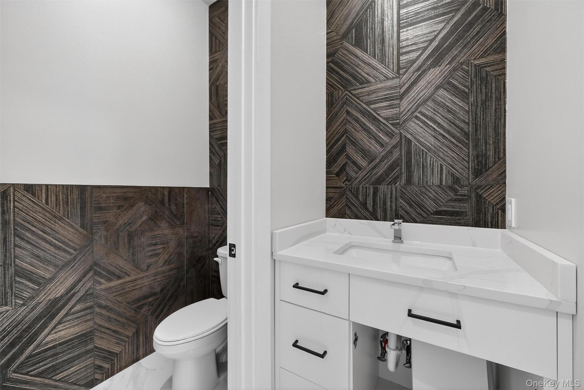 35 South Cole Avenue, Unit 201 Spring Valley, NY 10977 - Photo 21 of 50