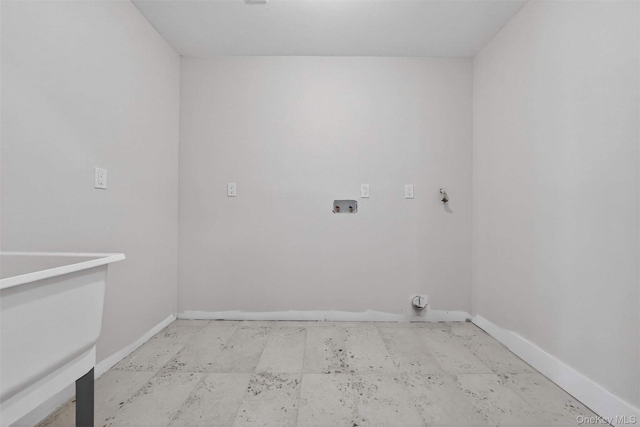 35 South Cole Avenue, Unit 201 Spring Valley, NY 10977 - Photo 36 of 50