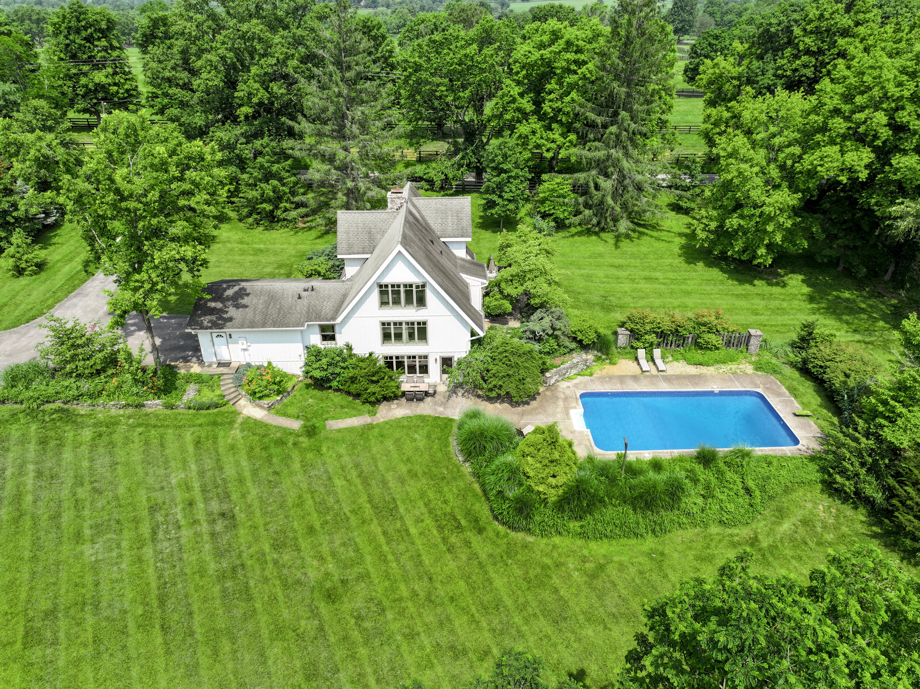 2968 Delong Road Lexington, KY 40515 - Photo 18 of 104 DJI_20250611115513_0276_D