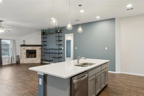 $2,300 | 3421 Riverside Drive, Aubrey, TX 76227