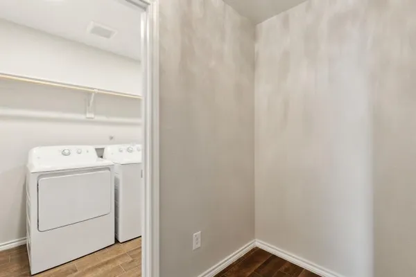 $2,300 | 3421 Riverside Drive, Aubrey, TX 76227