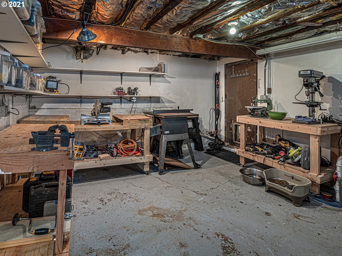 920 Southwest Taylors Ferry Road Portland, OR 97219 - Photo 22 of 25 Gallery Image 22