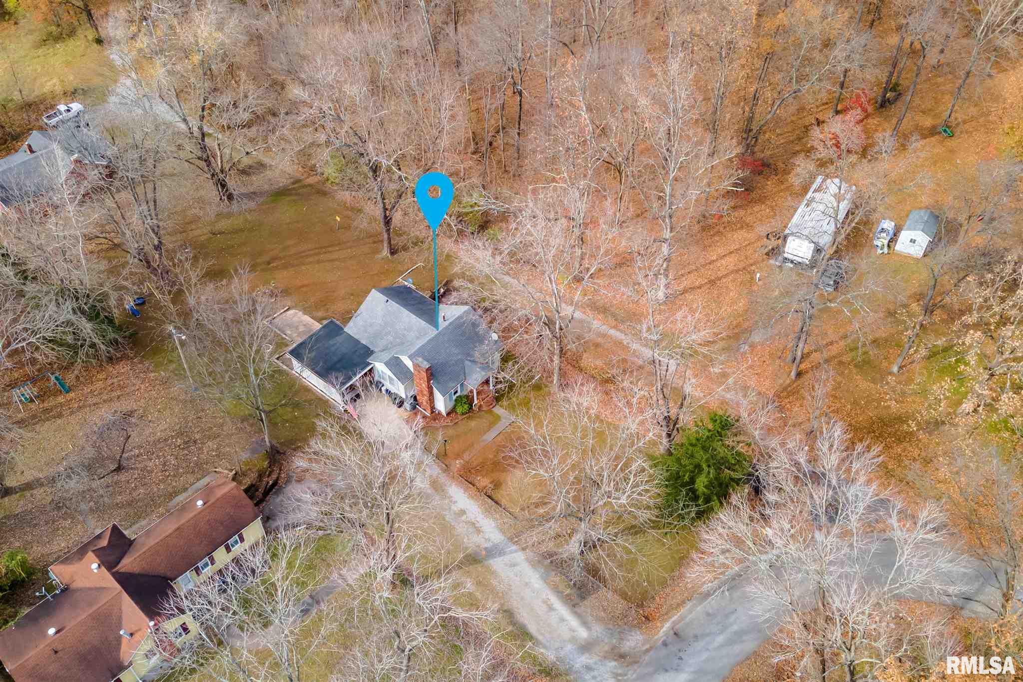 827 Crowell Road Carbondale, IL 62902 - Photo 3 of 27 Gallery Image 3