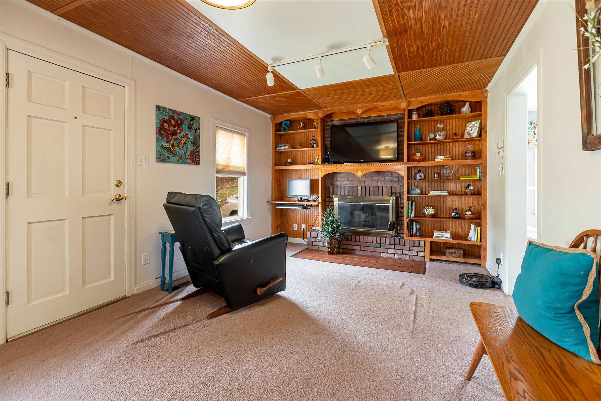 827 Crowell Road Carbondale, IL 62902 - Photo 7 of 27 Gallery Image 7