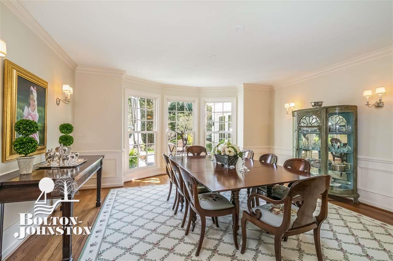 110 Touraine Road Grosse Pointe, MI 48236 - Photo 11 of 68 31346880-10.JPG
