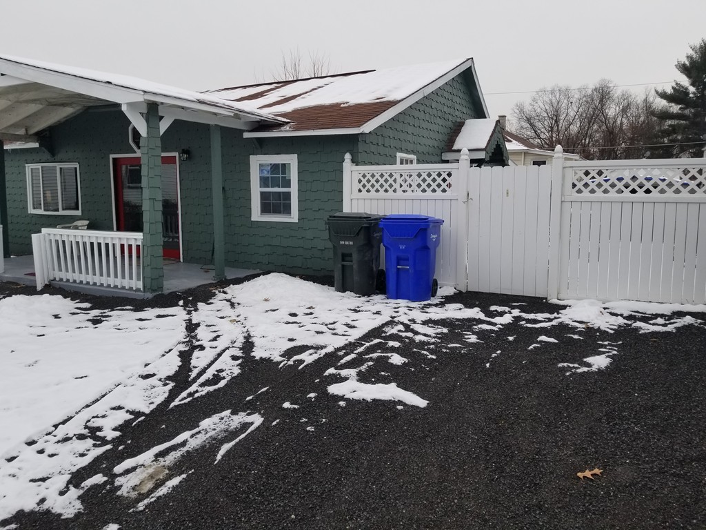 80 Merrill Road Springfield, MA 01119 - Photo 3 of 15