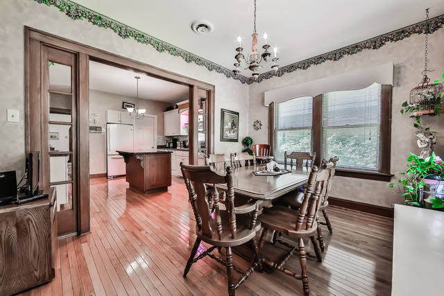400 Uvedale Road Riverside, IL 60546 - Photo 8 of 25