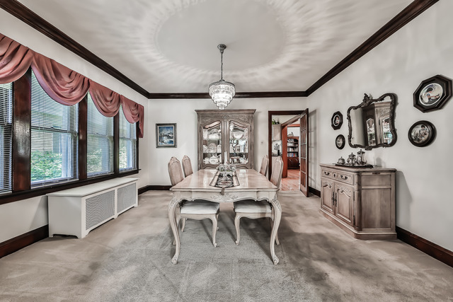 400 Uvedale Road Riverside, IL 60546 - Photo 9 of 25