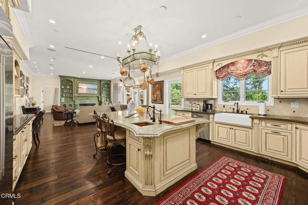 574 Camillo Road Sierra Madre, CA 91024 - Photo 17 of 72 Kitchen