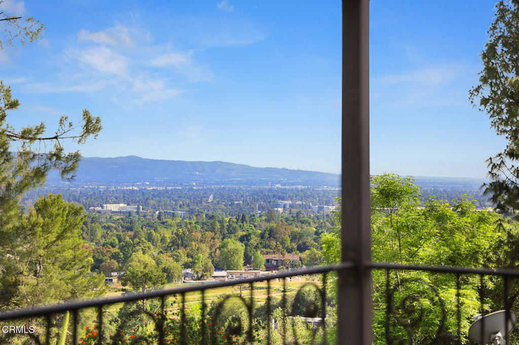 574 Camillo Road Sierra Madre, CA 91024 - Photo 43 of 72 a view of a city from a window