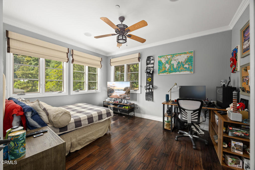 574 Camillo Road Sierra Madre, CA 91024 - Photo 45 of 72 a bedroom with a bed and a large window