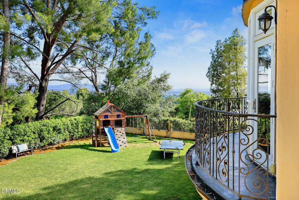 574 Camillo Road Sierra Madre, CA 91024 - Photo 50 of 72 Back Yard