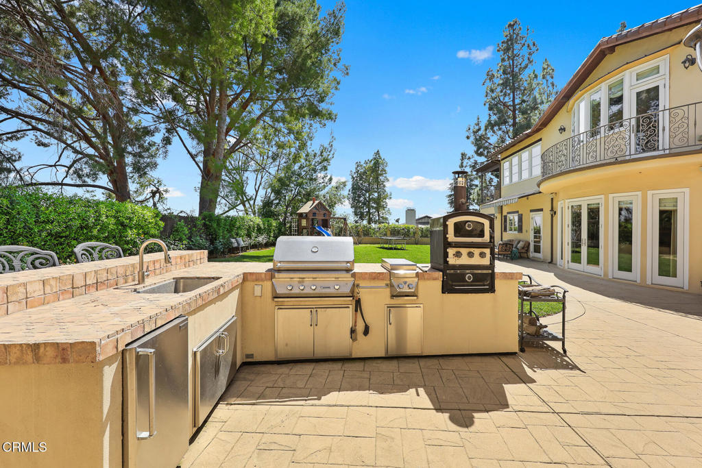 574 Camillo Road Sierra Madre, CA 91024 - Photo 57 of 72 Outdoor Kitchen