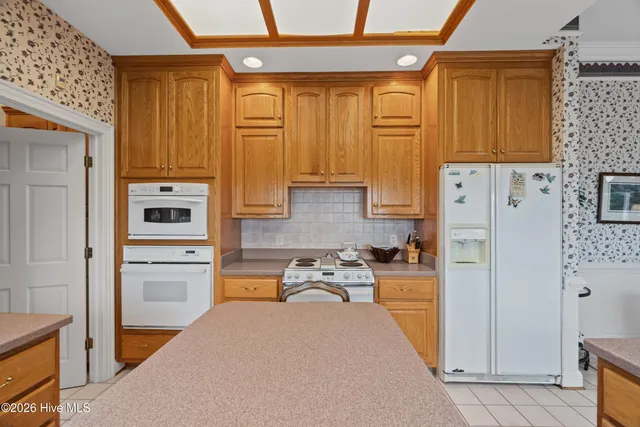 $1,075,000 | 107 Chowan Circle, Hertford, NC 27944