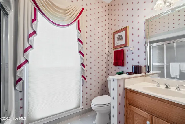 $1,075,000 | 107 Chowan Circle, Hertford, NC 27944