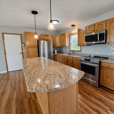 $274,900 | 7585 Jennings Lane, Brookport, IL 62910