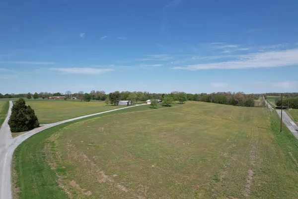 $274,900 | 7585 Jennings Lane, Brookport, IL 62910