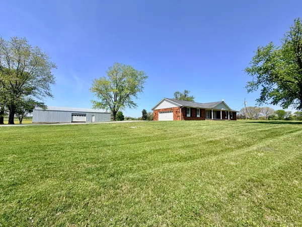 $274,900 | 7585 Jennings Lane, Brookport, IL 62910