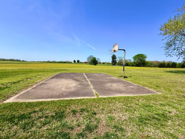 $274,900 | 7585 Jennings Lane, Brookport, IL 62910