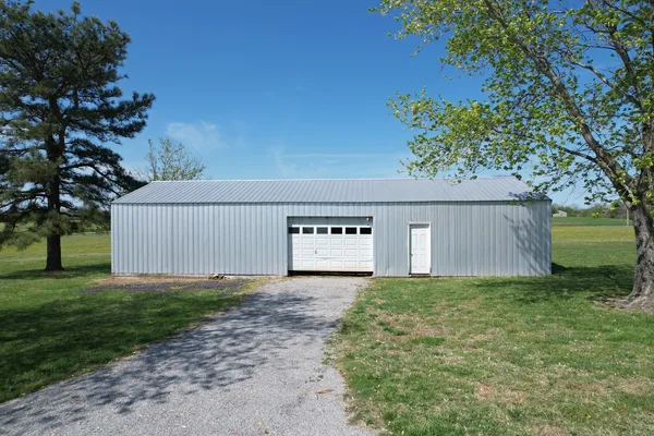 $274,900 | 7585 Jennings Lane, Brookport, IL 62910