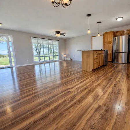 $274,900 | 7585 Jennings Lane, Brookport, IL 62910