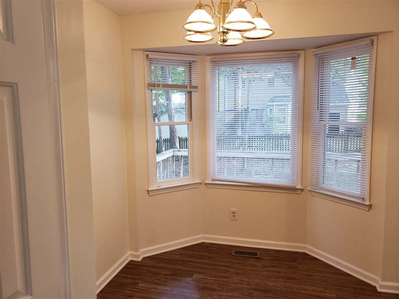 4621 Ellsmere Lane Raleigh, NC 27604 - Photo 24 of 30 Eat in Kitchen Area