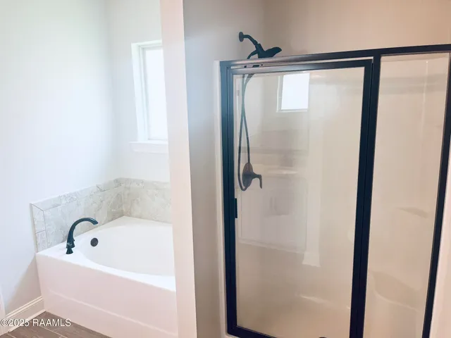 $2,070 | 6217 Lake Edge Drive, Baton Rouge, LA 70820