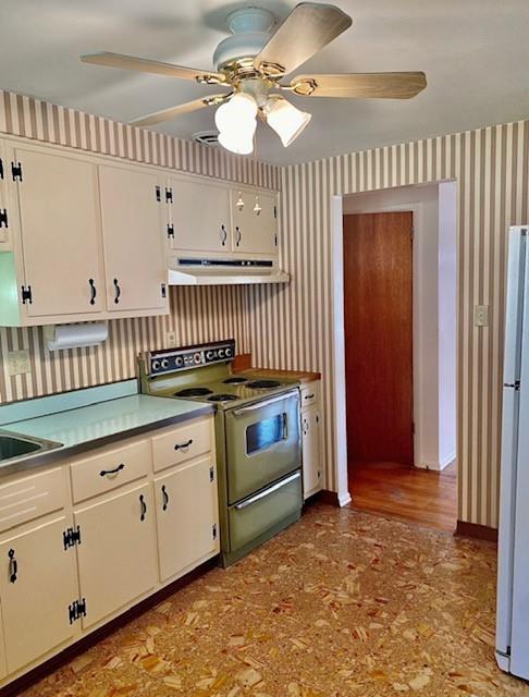549 Sleepy Hollow Road Pittsburgh, PA 15228 - Photo 9 of 23 Gallery Image 9