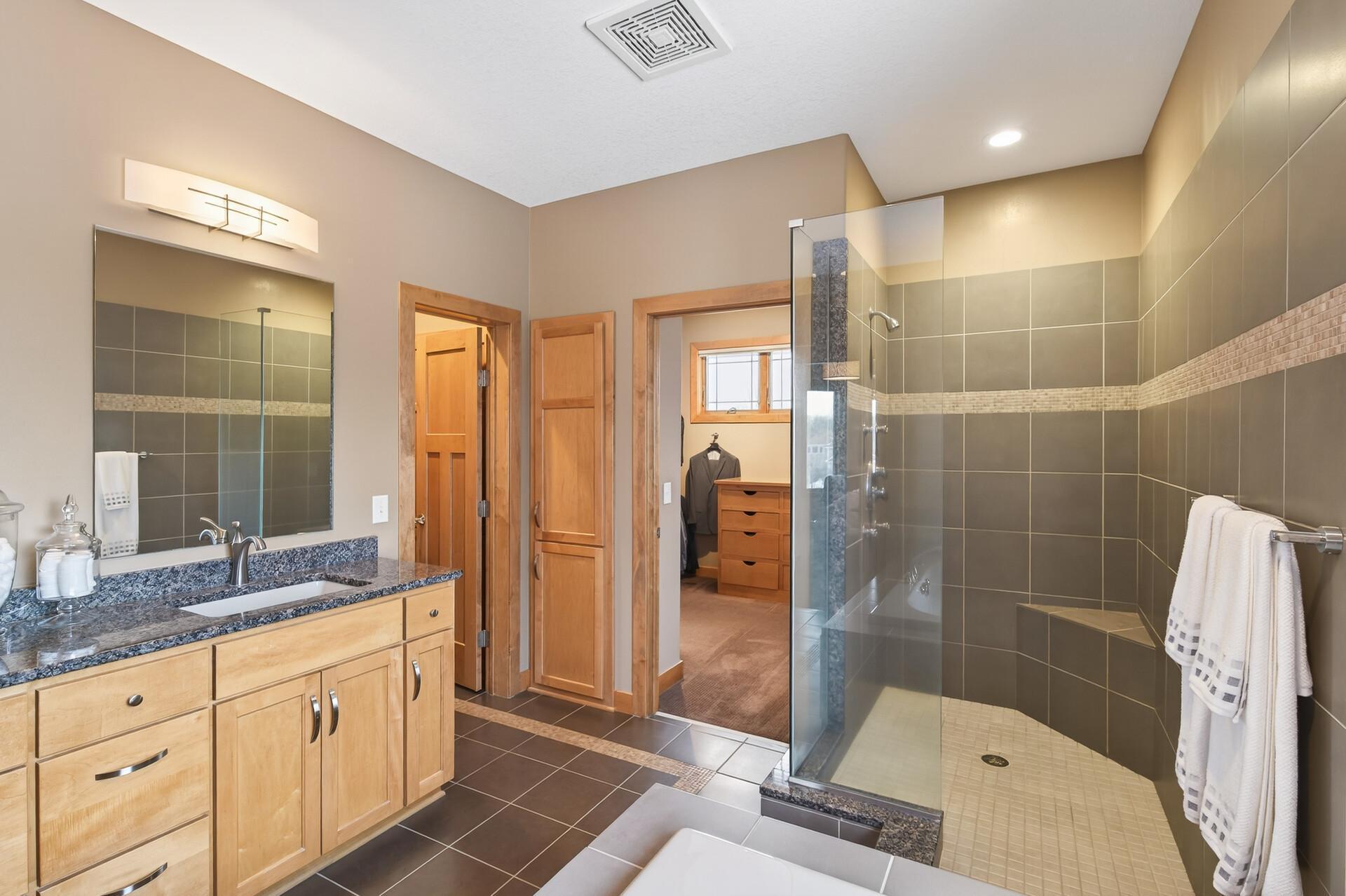 21115 Ridgewood Trail Lakeville, MN 55044 - Photo 29 of 44