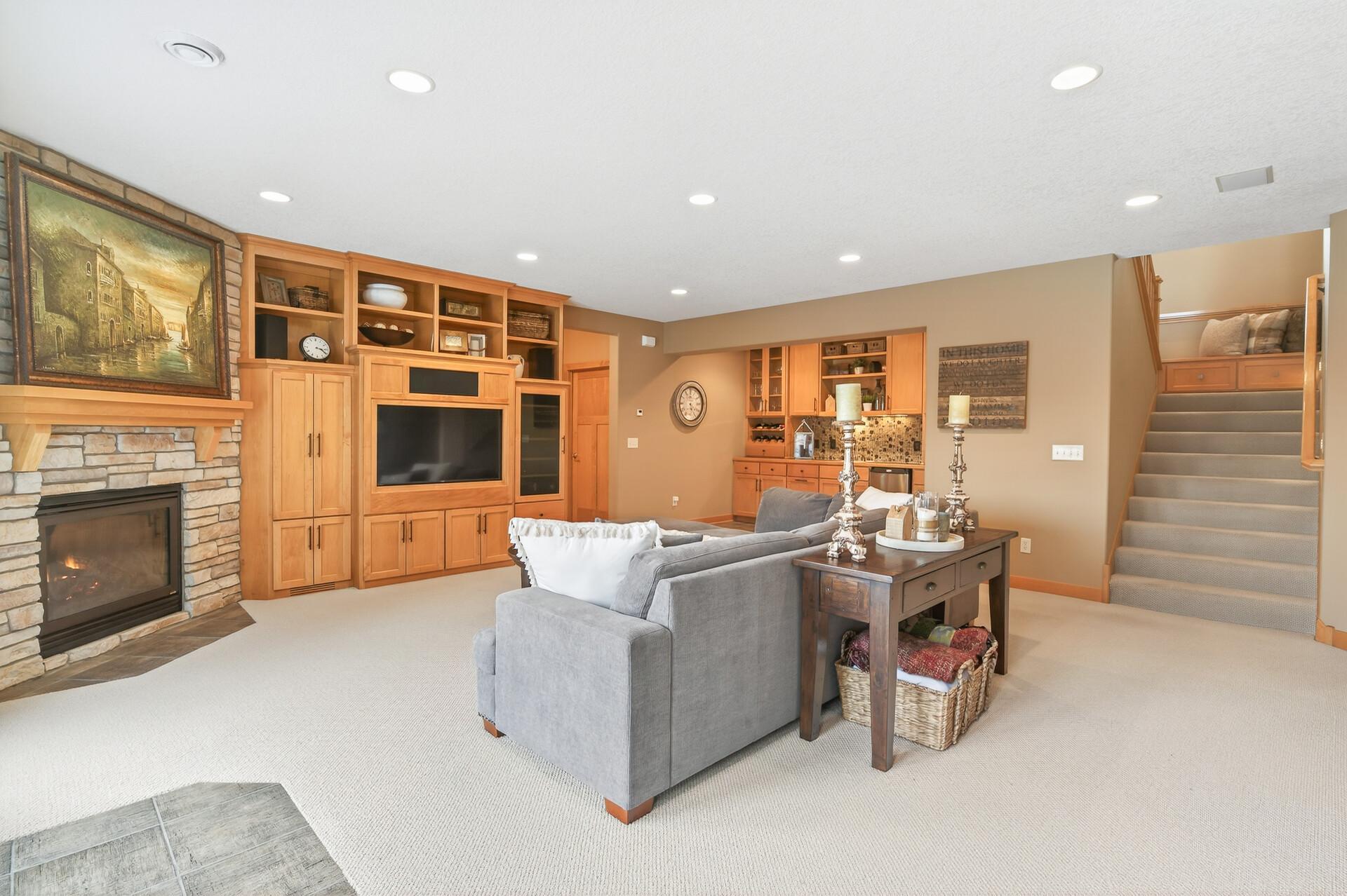 21115 Ridgewood Trail Lakeville, MN 55044 - Photo 31 of 44