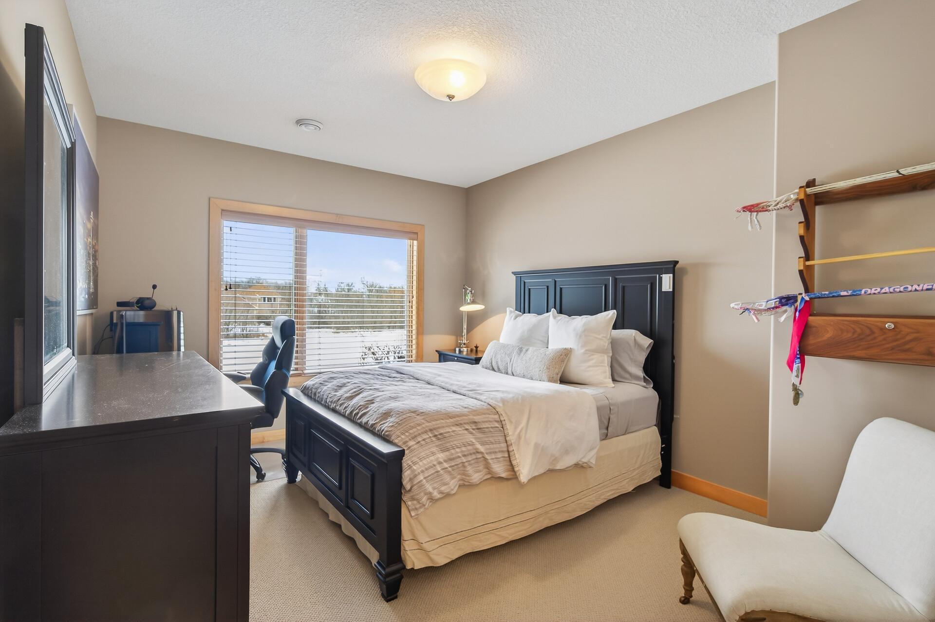 21115 Ridgewood Trail Lakeville, MN 55044 - Photo 36 of 44