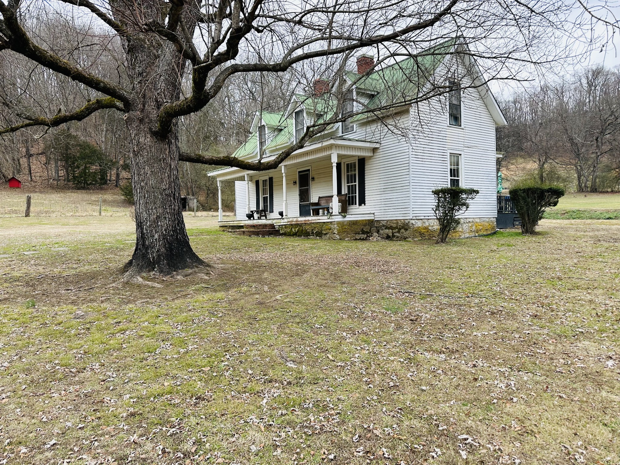 247 Hamestring Road Fayetteville, TN 37334 - Photo 5 of 29 a view of a yard in front of house