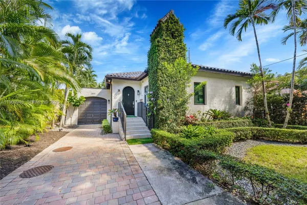 $6,500 | 1009 Genoa Street, Coral Gables, FL 33134
