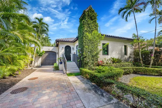$7,200 | 1009 Genoa Street, Coral Gables, FL 33134
