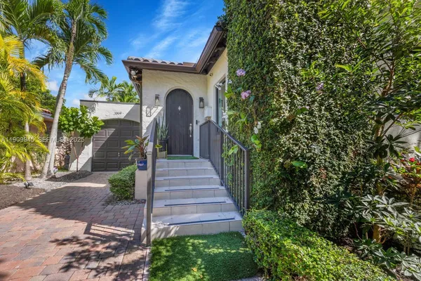 $6,500 | 1009 Genoa Street, Coral Gables, FL 33134