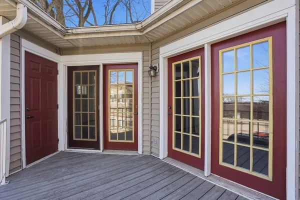 $300,000 | 6243 Middleton Springs Drive, Middleton, WI 53562