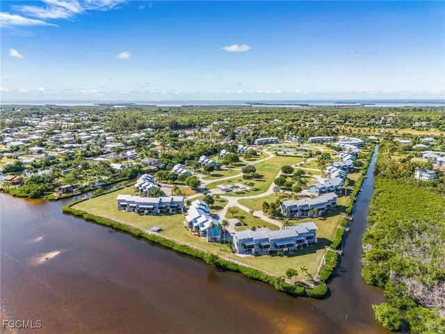 $369,900 | 5371 Blue Crab Circle, Unit 2, Bokeelia, FL 33922