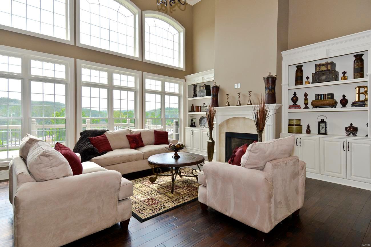 17012 Lakeside Ridge Chesterfield, MO 63005 - Photo 9 of 49