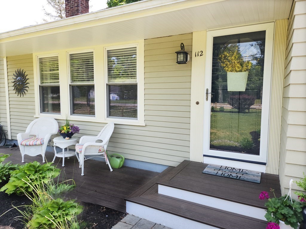 112 Marion Road Rochester, MA 02770 - Photo 2 of 18 a view of a house with sitting area