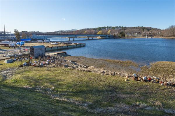 293 High Road Newbury, MA 01951 - Photo 4 of 5 Gallery Image 4