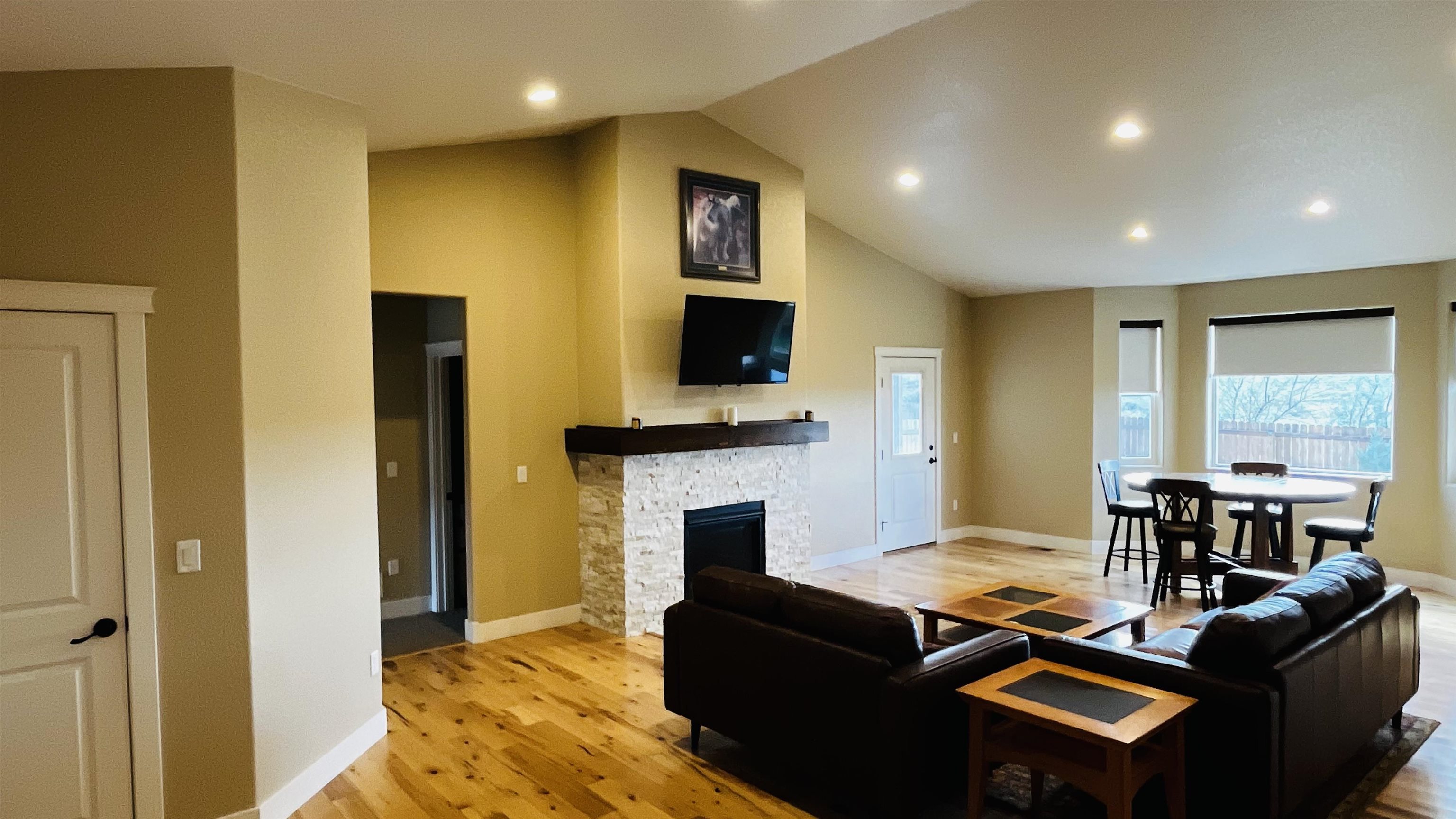 6776 Rogue River Road Casper, WY 82604 - Photo 2 of 40