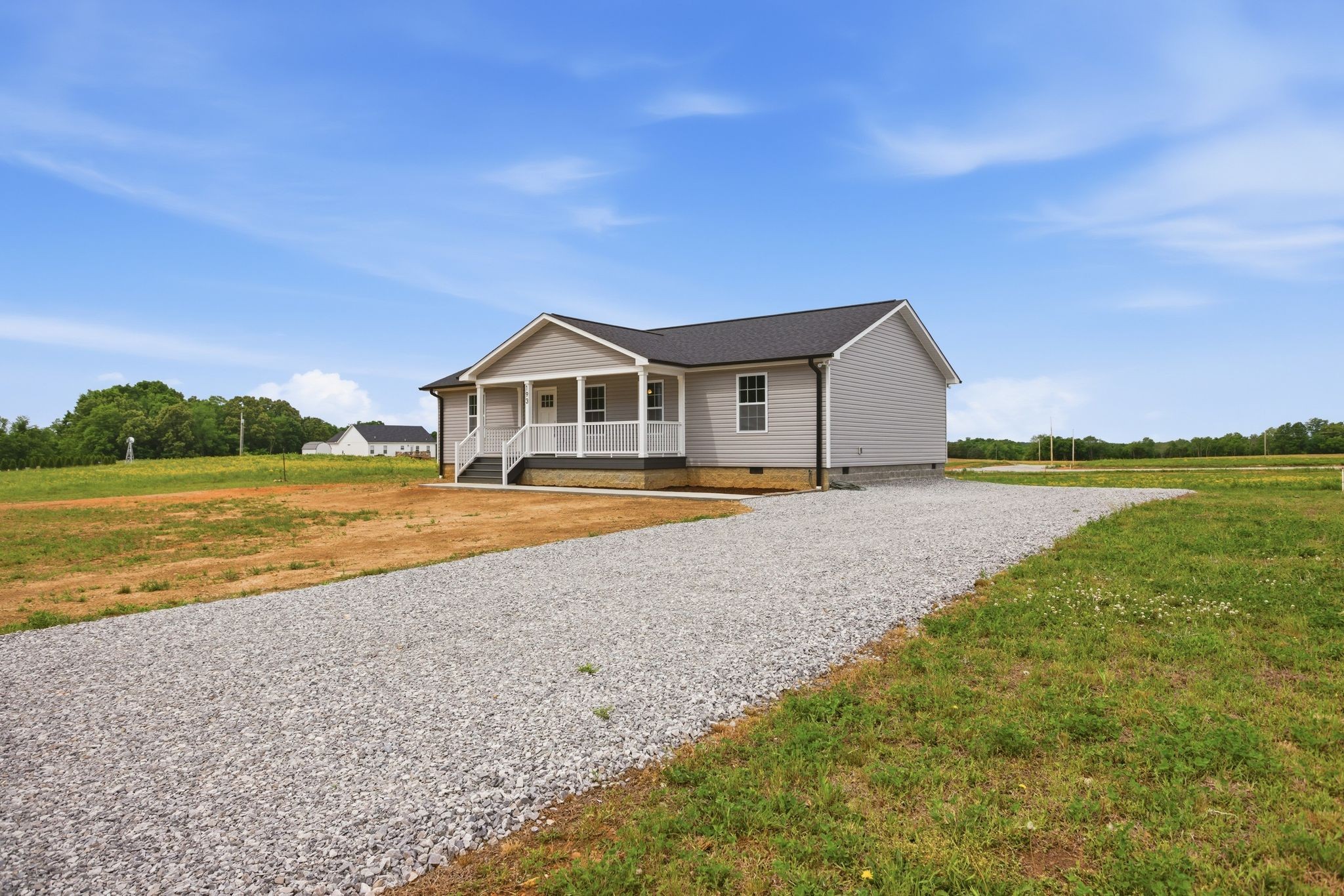 193 Rigling Road Loretto, TN 38469 - Photo 3 of 32