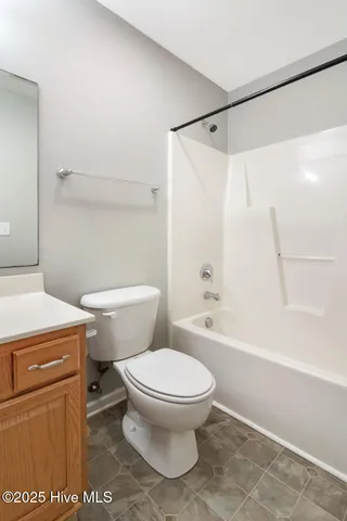 $2,200 | 102 Huntington Court, Jacksonville, NC 28540