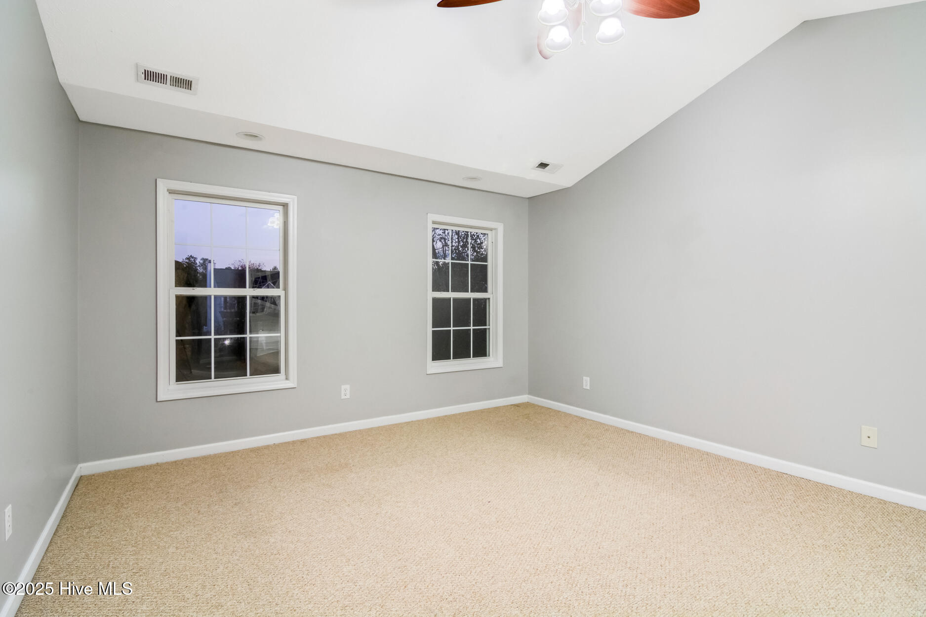 102 Huntington Court Jacksonville, NC 28540 - Photo 24 of 38 DSC_1252-F