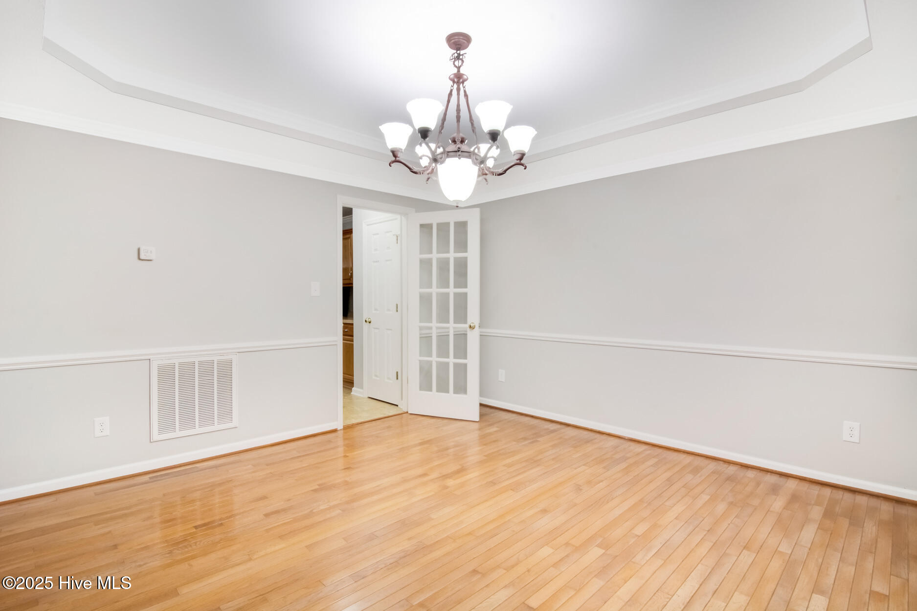 102 Huntington Court Jacksonville, NC 28540 - Photo 6 of 38 DSC_1189-F