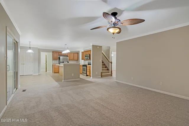 $2,200 | 102 Huntington Court, Jacksonville, NC 28540